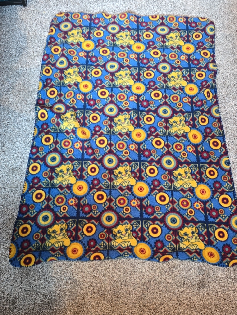 Colorful Cartoon Animal Fleece Blanket - Blue Yellow Red Pattern